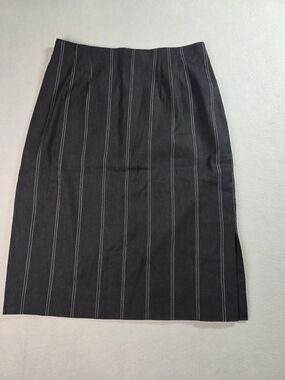 Vintage Austin Reed Black Pinstripe Pleated Midi Skirt – Women’s Size 8